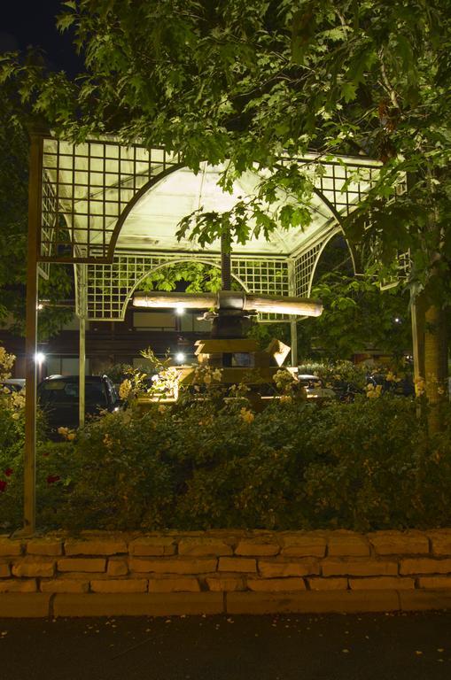 Kyriad Direct Roanne Hotel Εξωτερικό φωτογραφία