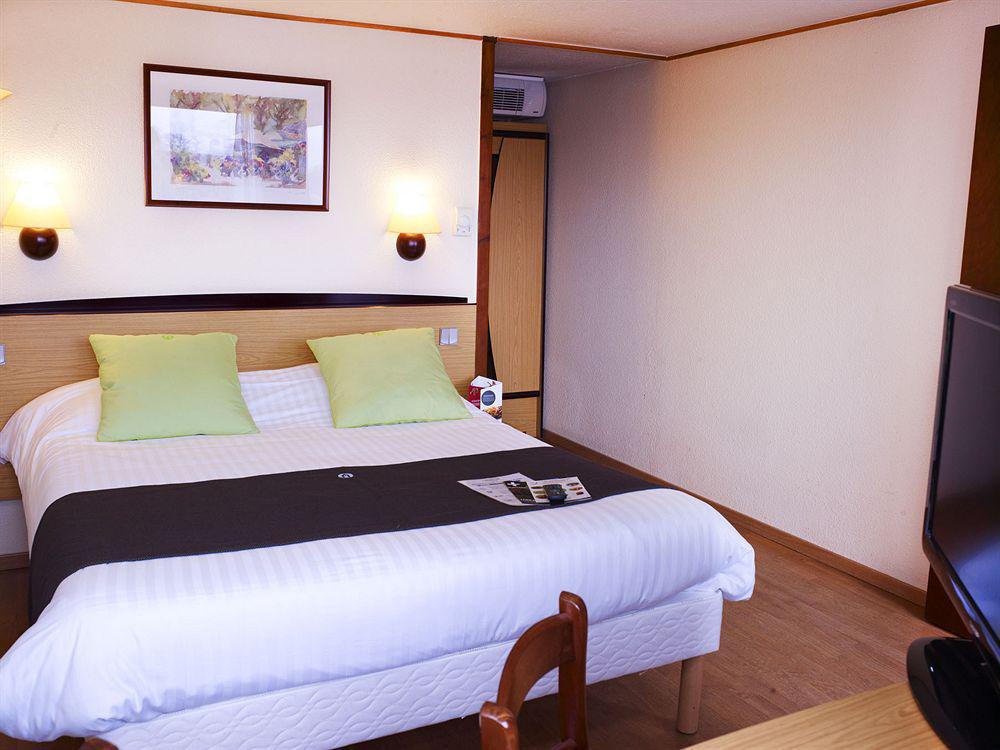 Kyriad Direct Roanne Hotel Εξωτερικό φωτογραφία